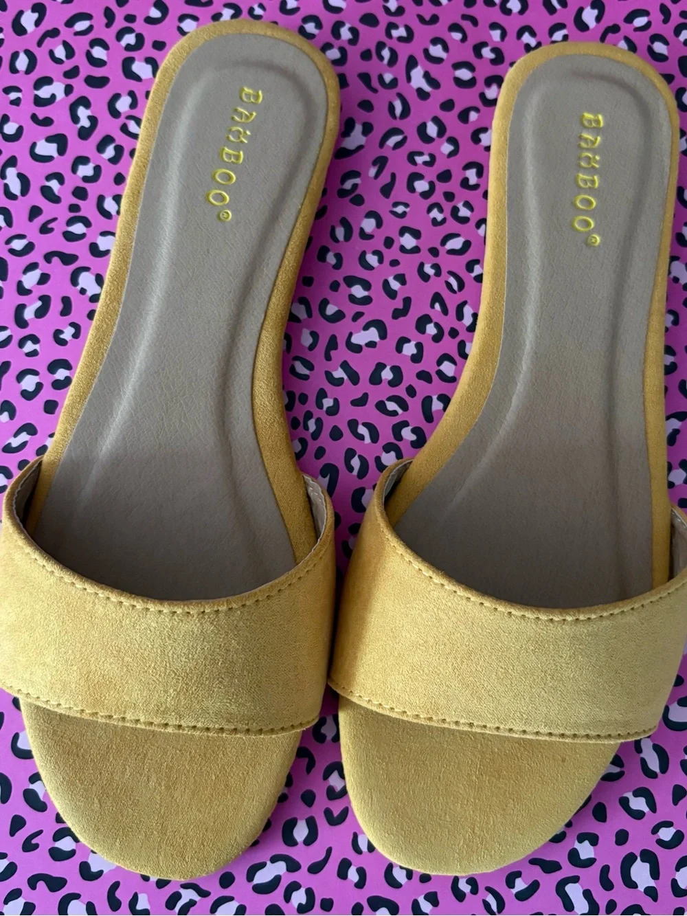 Bamboo Slides Sandals Yellow 7 New